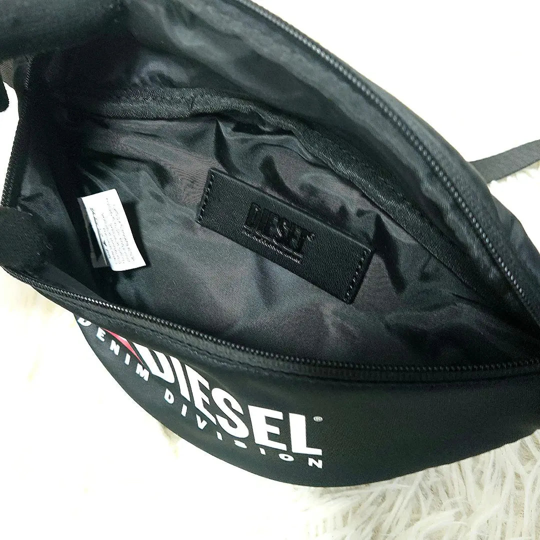 Buen estado ✨️ Bolso de cinturón DIESEL Bolso para cadáveres Casi sin usar Negro