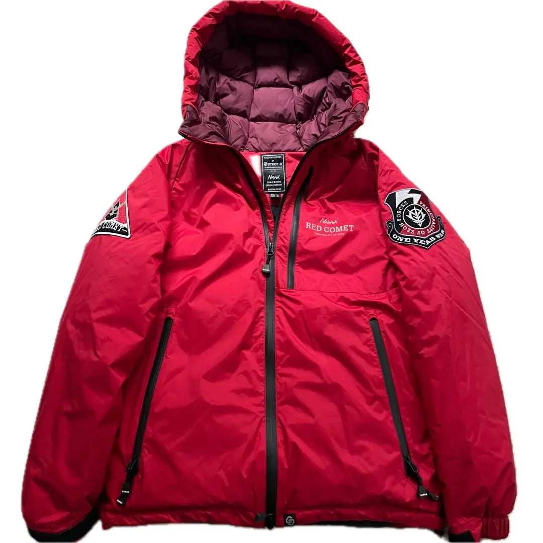 Chaqueta de plumas Aurora "Mobile Suit Gundam" de Nanga x Strict G, talla L, color rojo