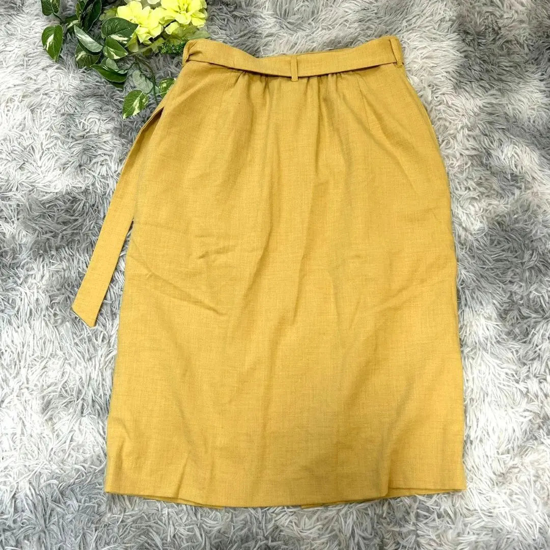 [MEDDUM] Skirt with ribbon belt, knee length, size M, mustard color