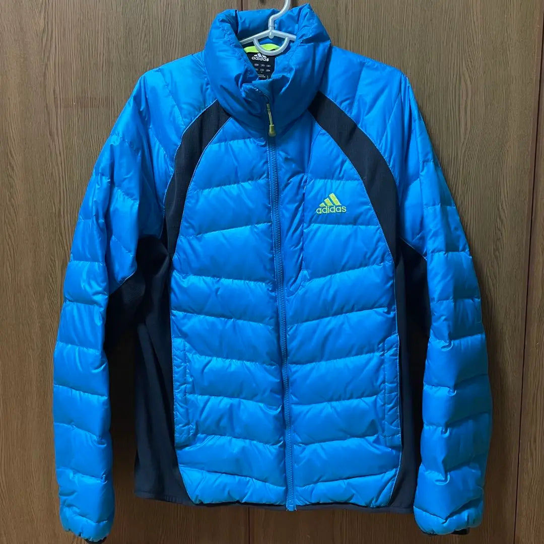 adidas plumón azul claro adidas L size filler down | adidas ウン 水色 アディダス Lサイズ 充填物 ダウン