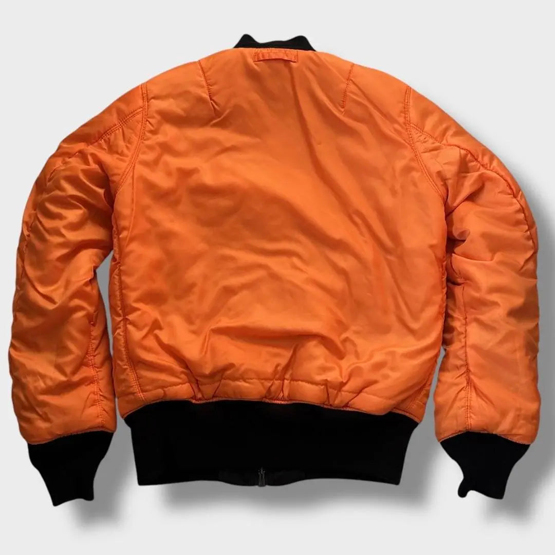 [Buen estado] Nueva colaboración del Museo Alpha MA1 Chaqueta reversible M