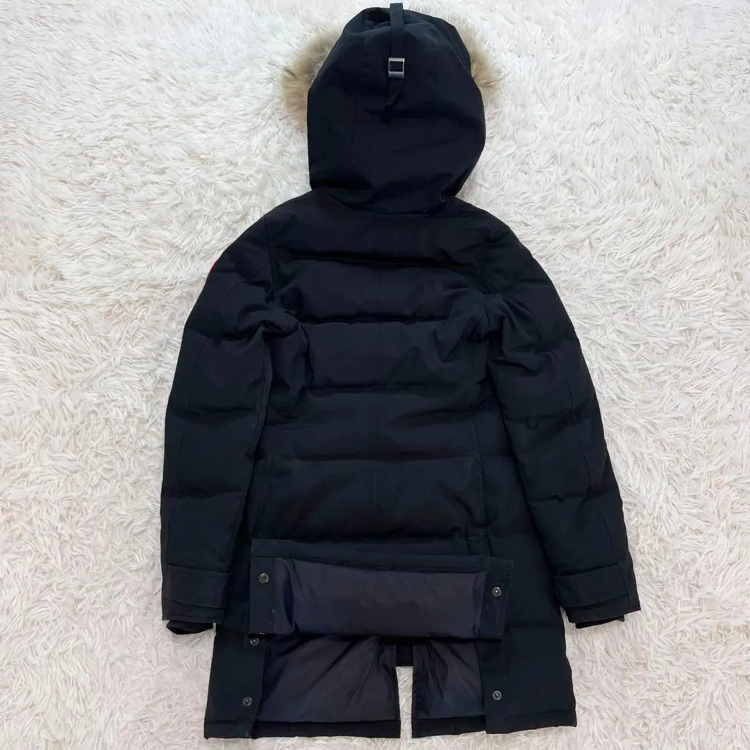 Abrigo de plumas Mackenzie de Canada Goose, talla S, parche bordado de piel negra