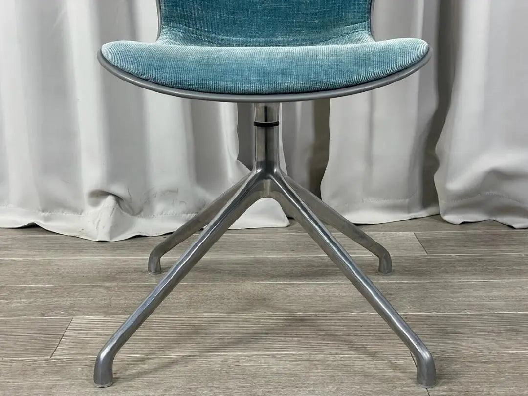 GH77 Boconcept Adelaide Swivel Dining Chair /T3