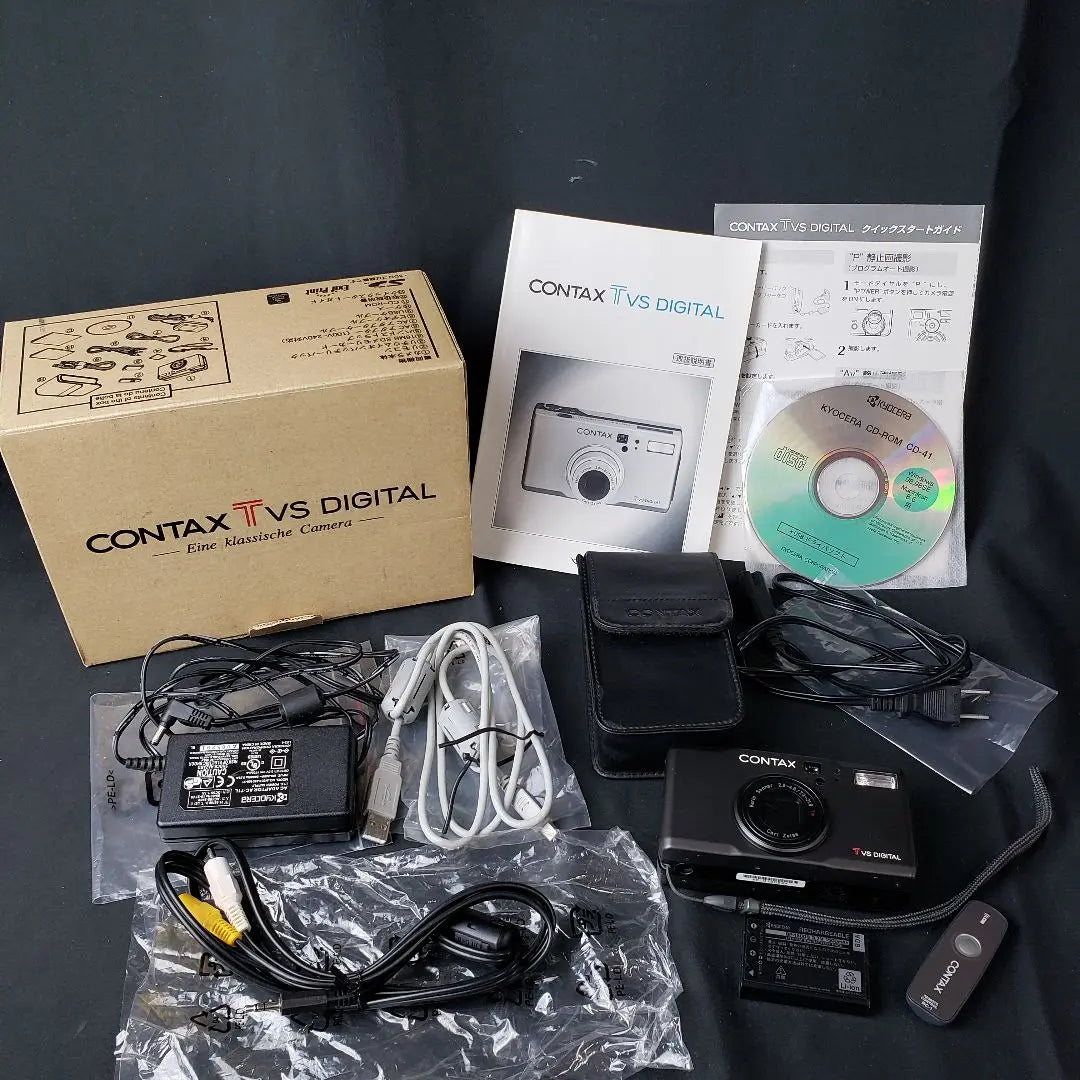 ②CONTAX TVS DIGITAL Titanium Black Contax Digital Camera