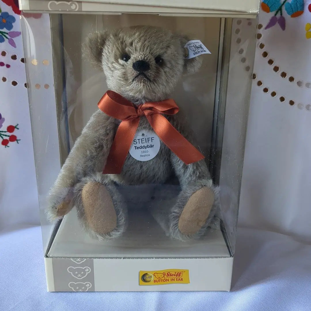 STEIFF Teddybar 1910 Replica New product not used