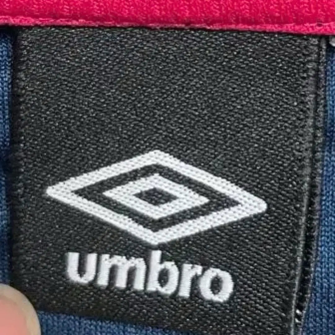 [UMBRO] Umbro T -shirt polyester 100% LL