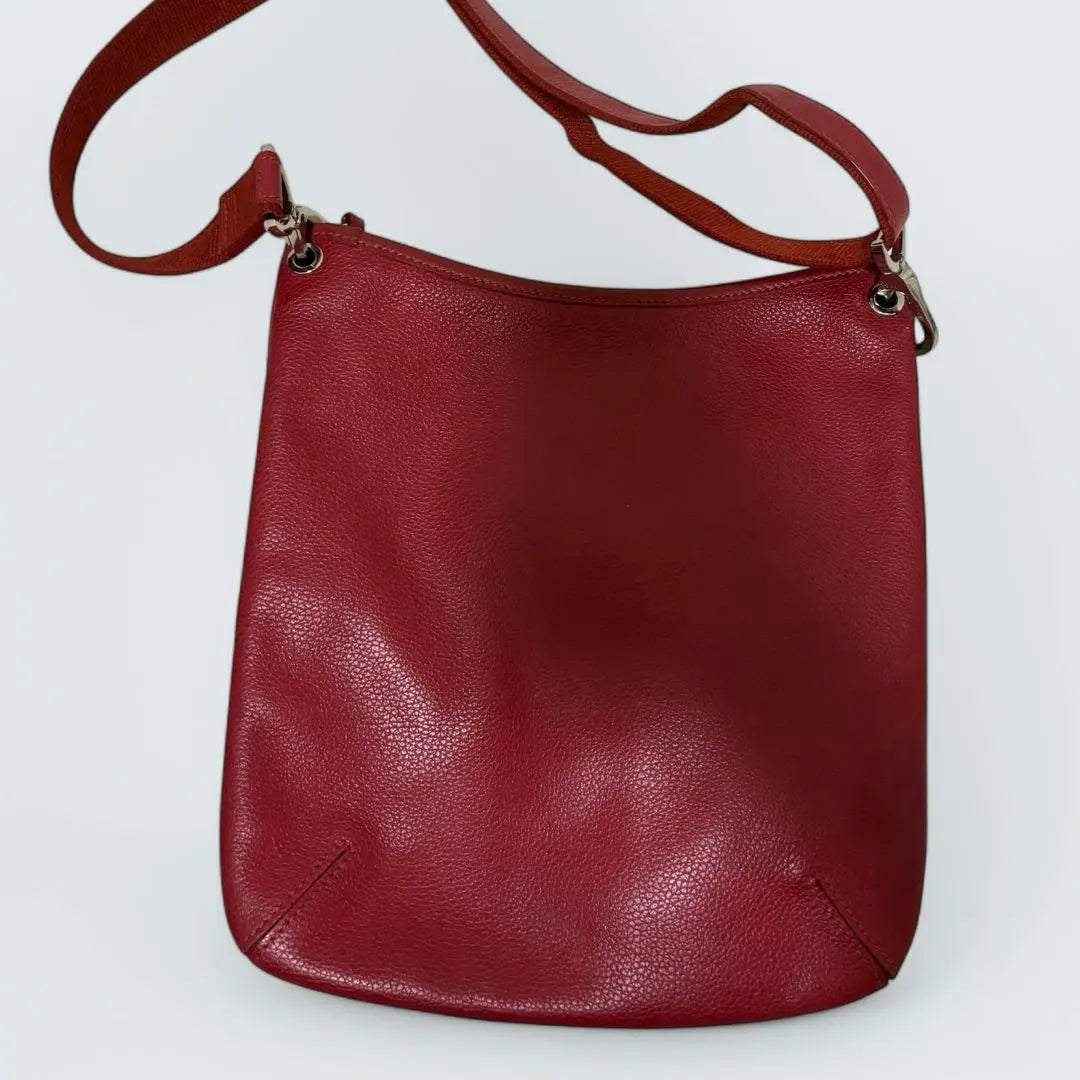 Longchamp shoulder bag in superb condition, Sacoche leather, red