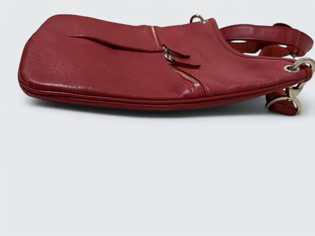 Longchamp shoulder bag in superb condition, Sacoche leather, red