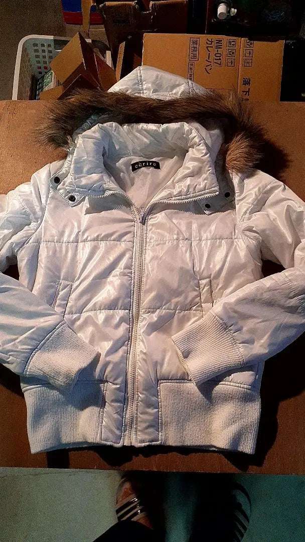 chaqueta blanca ecirire