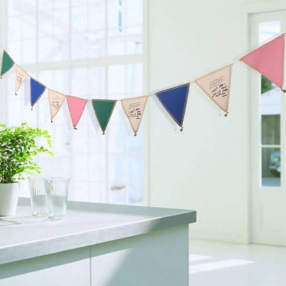 ★Great deal! ! ★Garland Flag Triangle Flag Natural Ivory Birthday Anniversary