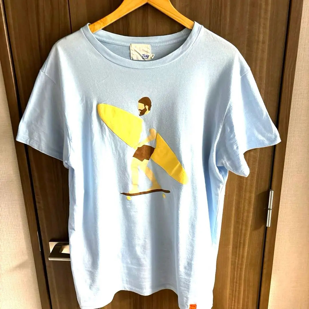 [Lindo◎] Camiseta con estampado de surfista Tony Taizsun / Tony Taizsun | 【可愛い◎】Tony Taizsun / トニータイズサン サーファー柄Tシャツ