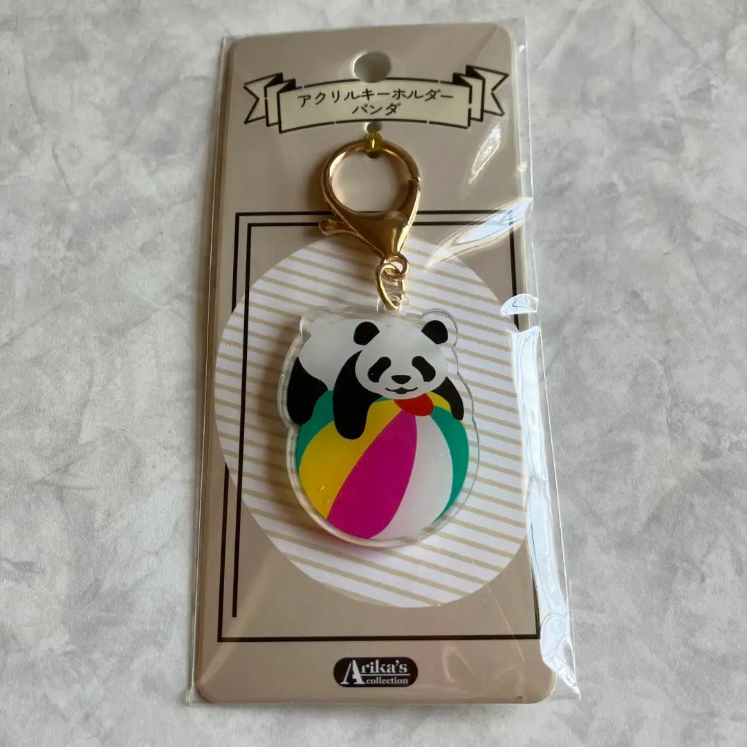 ② Seria Panda Acrylic Keychain 2-piece set