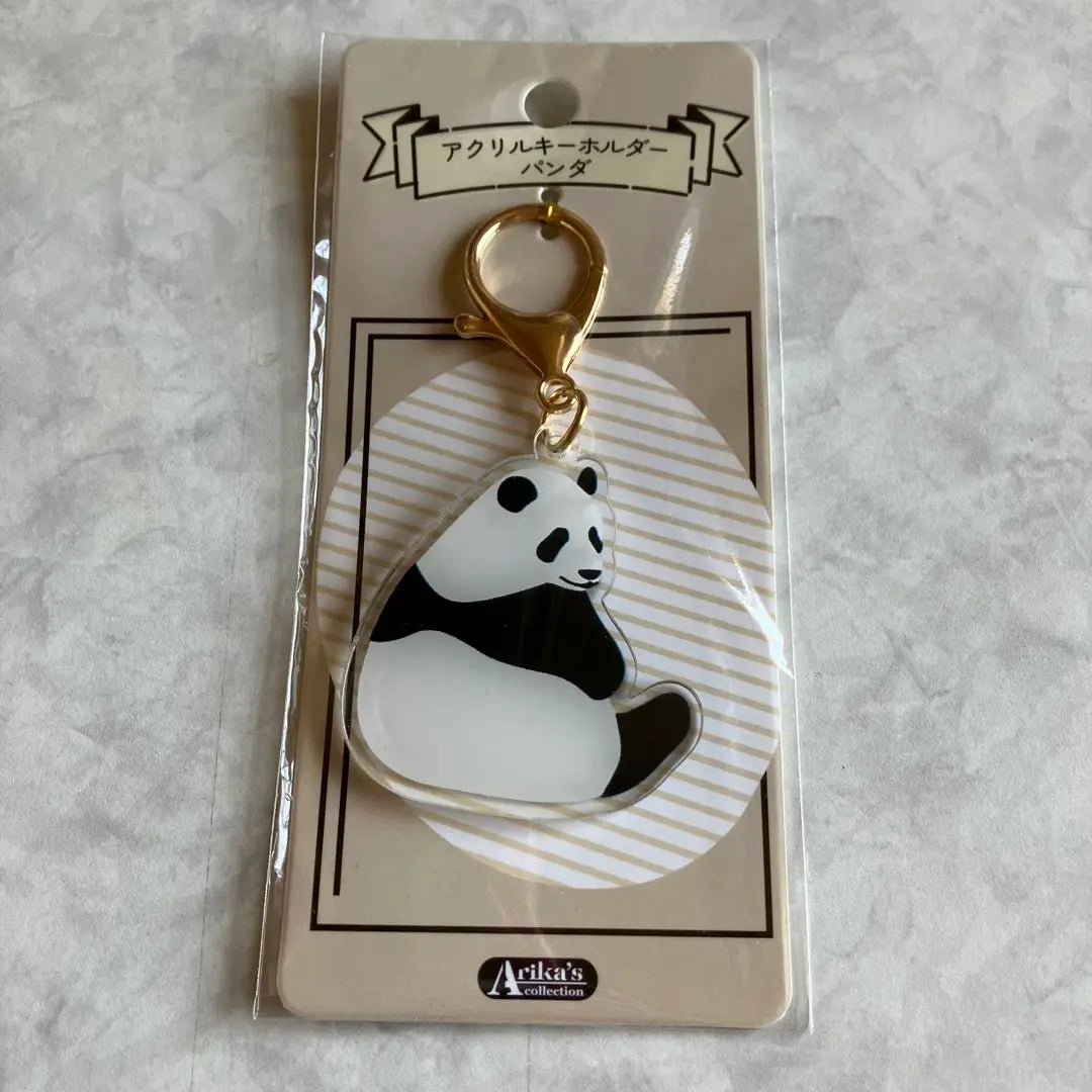 ② Seria Panda Acrylic Keychain 2-piece set