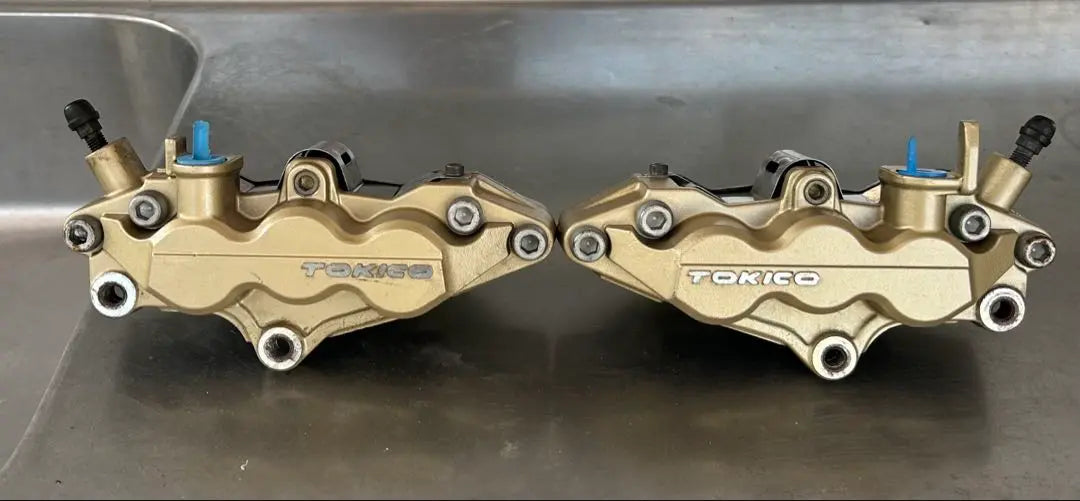 GSX1400 Genuine Front Brake Caliper