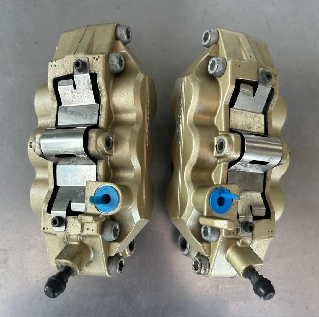 GSX1400 Genuine Front Brake Caliper