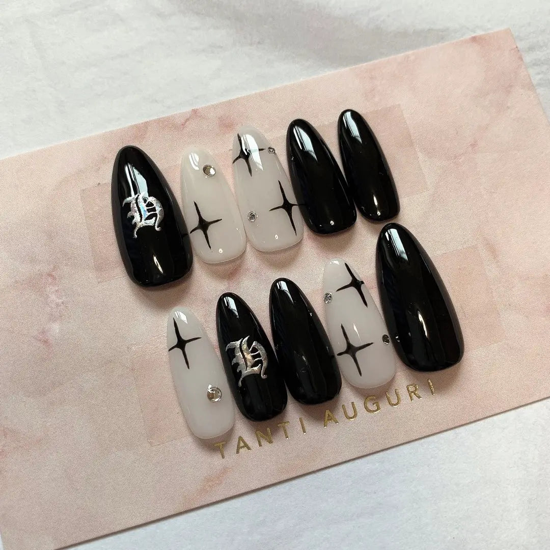 [Order] y2k Siznilk Initial Nail Tip