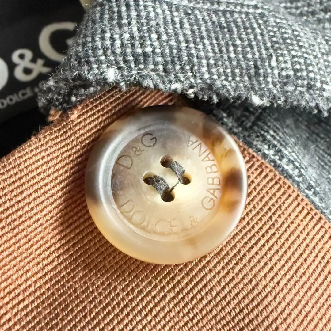 Rare D & G Kangarofer Court Glen Check Logo button 2WAY