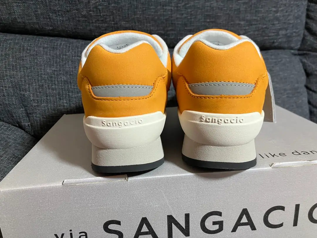 SANGACIO orange sneakers new and unused