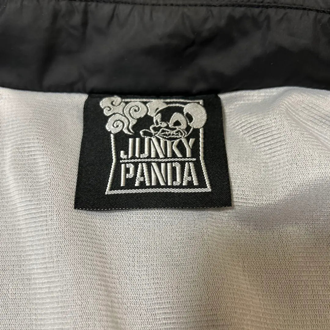 JUNKY PANDA NIRVANA Chaqueta de entrenador de nailon L Negro