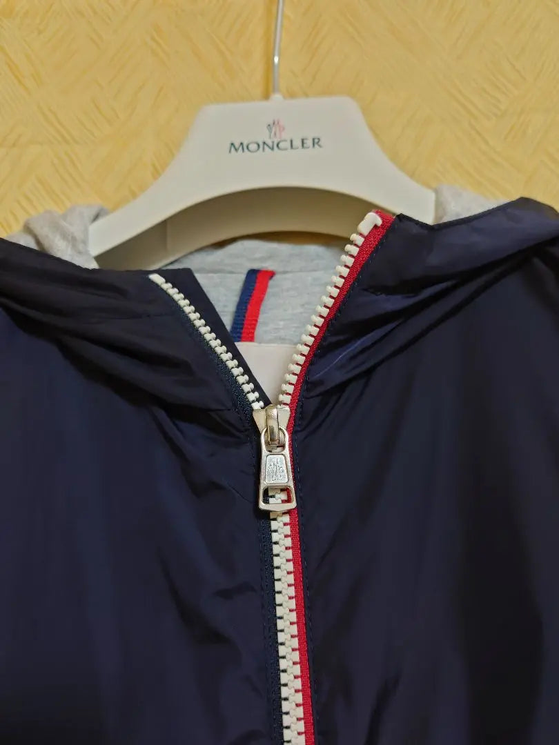 Price reduction only now! Beautiful Moncler NEW URVILLE Jacket