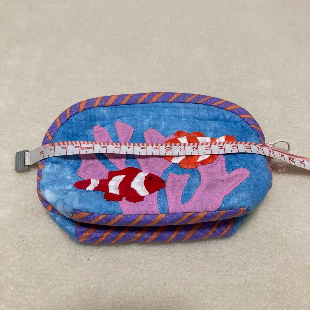 Bolsa de bordado Kumanomi Nemo Fugu hecha a mano | クマノミ ニモ フグ 刺繍ポーチ ハンドメイド