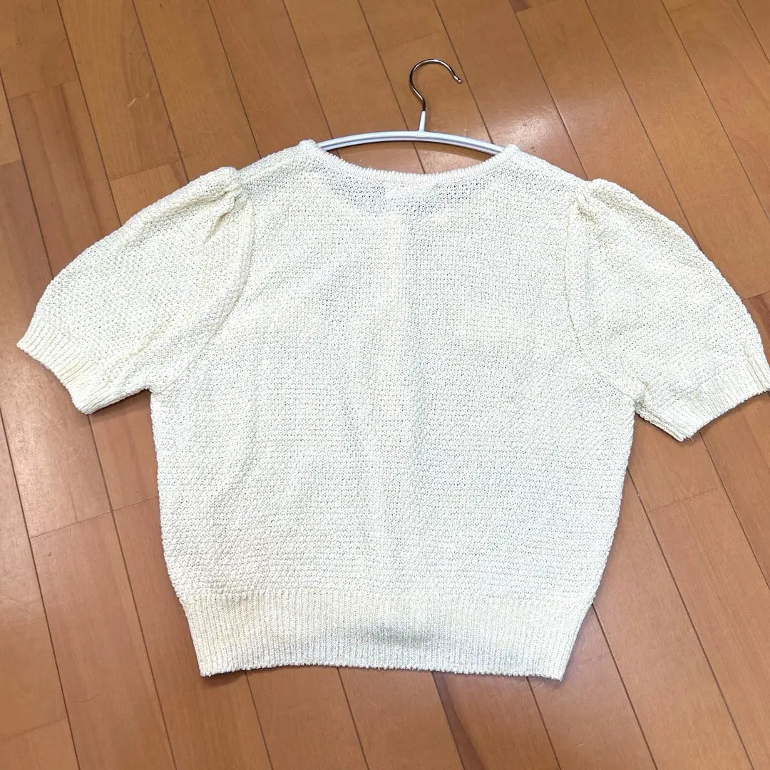 Short sleeve sweater with buttons