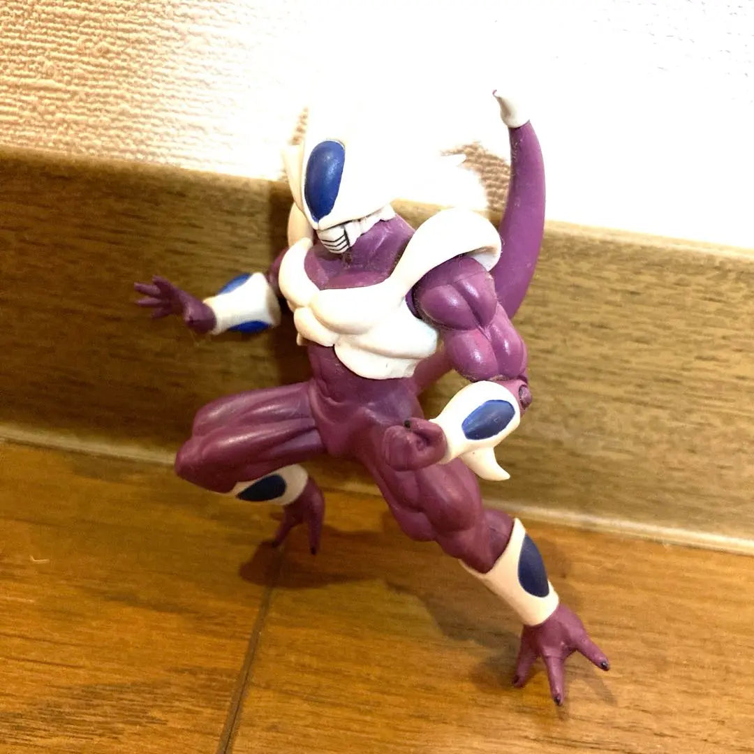 Figura Kuura Dragon Ball Z película Freezer Toriyama Akira Showa retro morado blanco