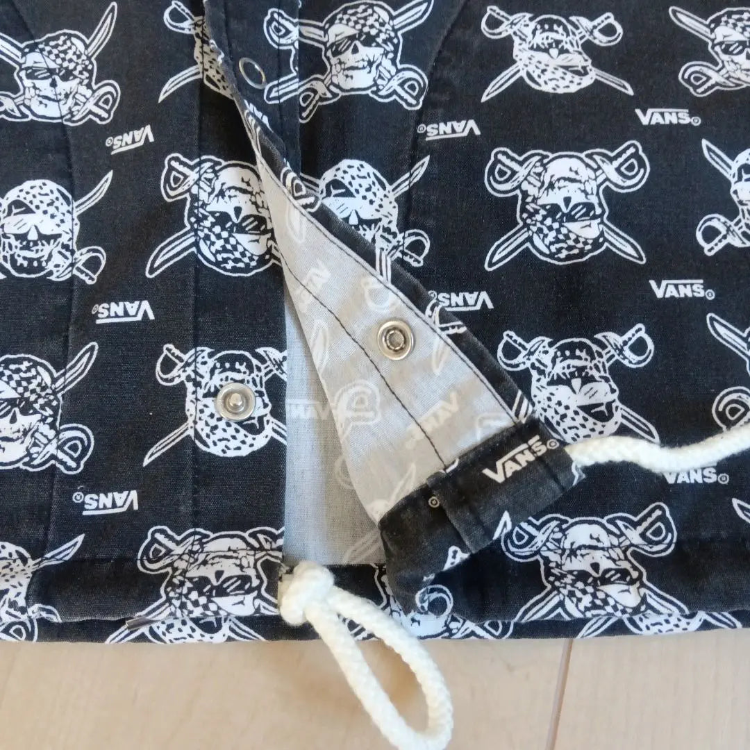 [USA vintage clothing] vans skull-pirates pattern set-up