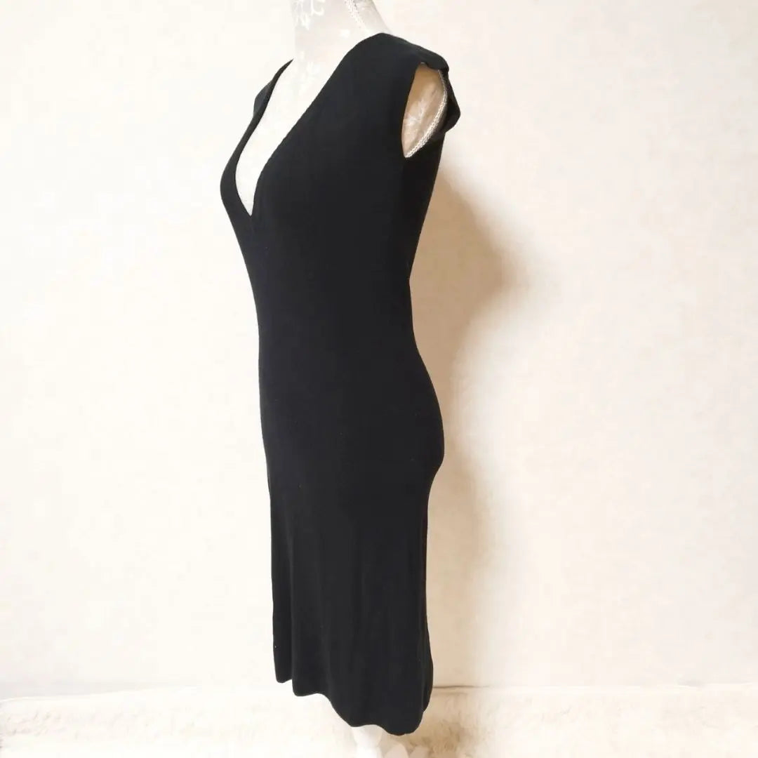 [Good condition] ZARA Stretch Knee-length V-neck Knit Dress M Black