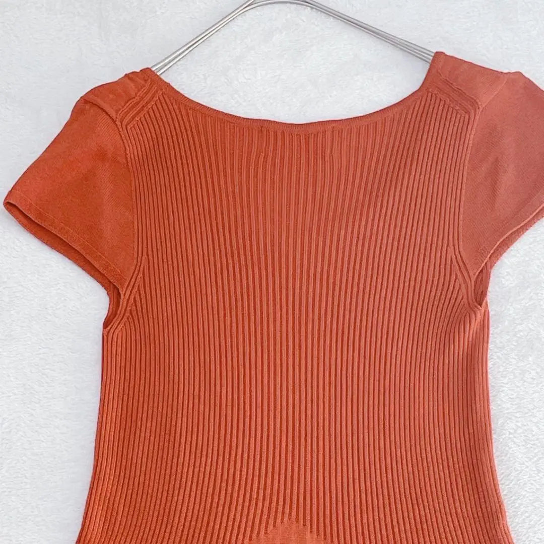 Q36 [Untitled] Short-sleeved knit flare dress Knee length Orange Ribbed