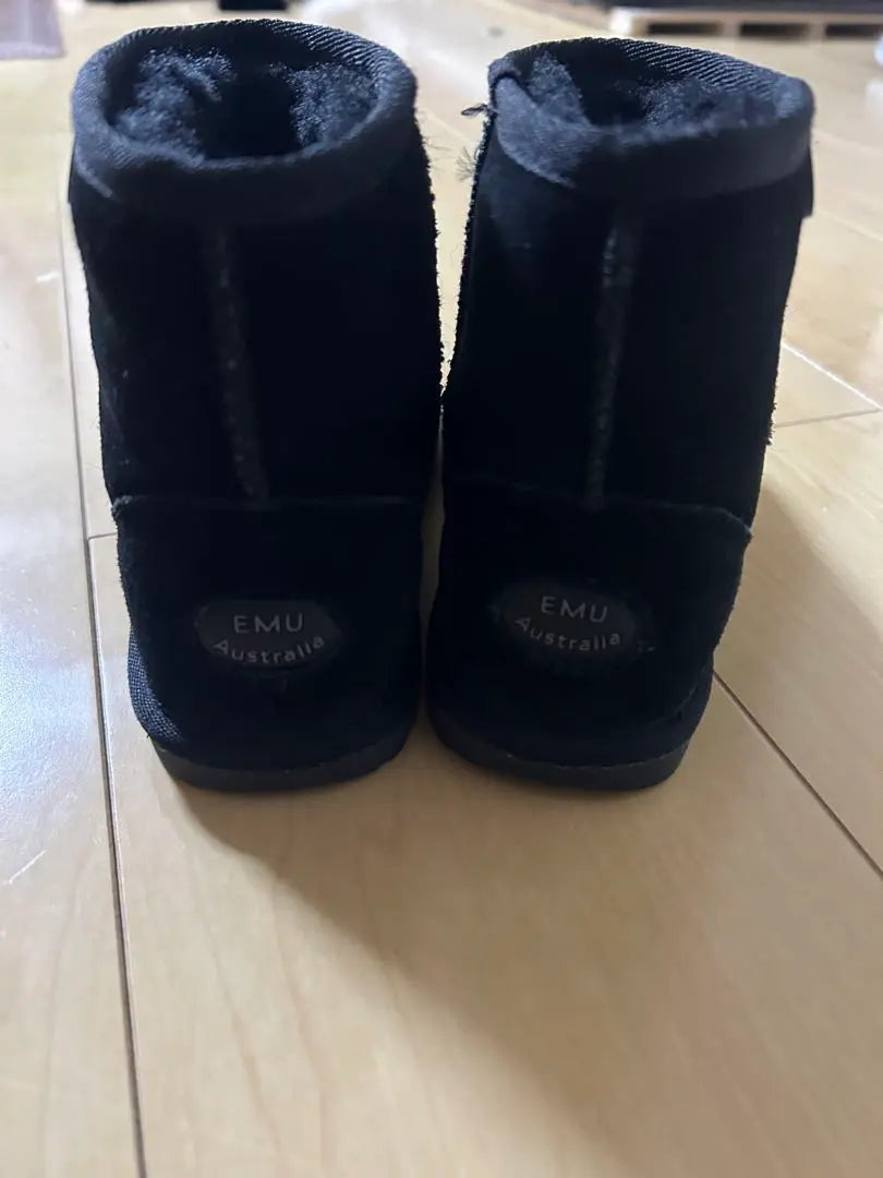 EMU Australia Black Boots | EMU Australia ブラックブーツ