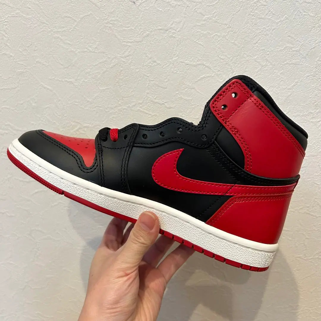 NIKE AIR JORDAN 1 HIGH '85 BRED 25,5 cm