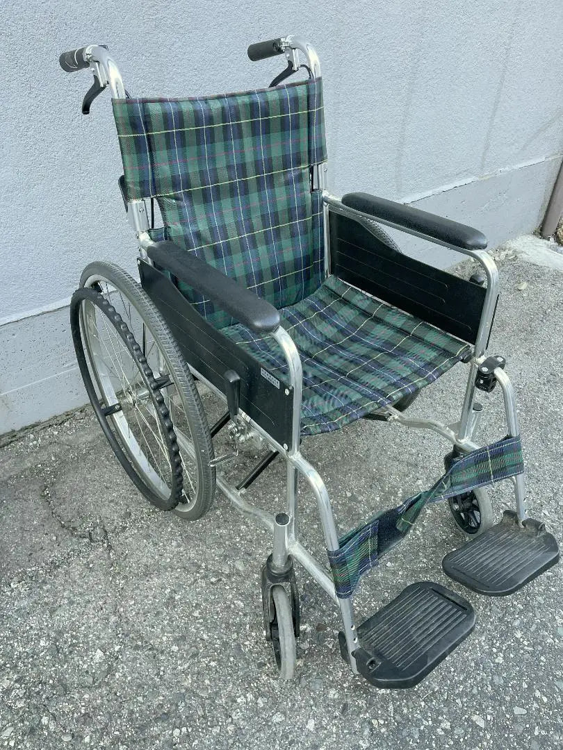 ★ Makitech Economy Wheelchair EW-50 GN Green Check Self-Propulsion Assistance