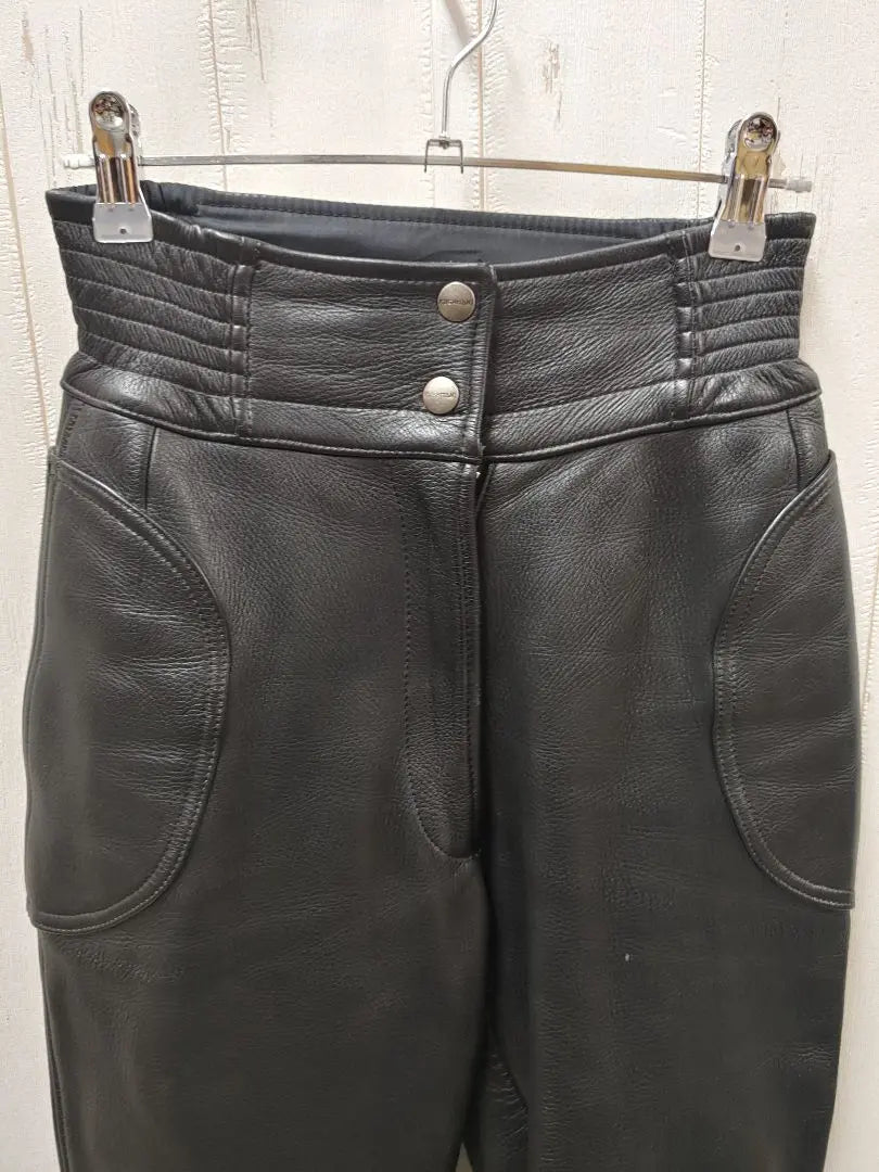 Pantalones de cuero con protección para las rodillas KUSHITANI para mujer