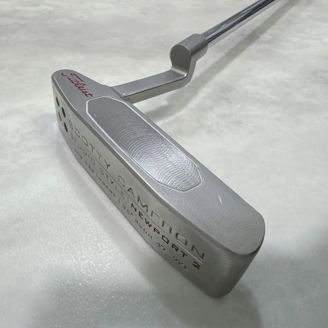 Left Scotty Cameron Studio Style Newport 2 GSS Insert