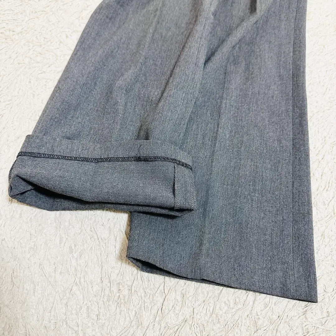 Uniqlo Old Mehra Pattern Smart Casual Center Press Straight Pants