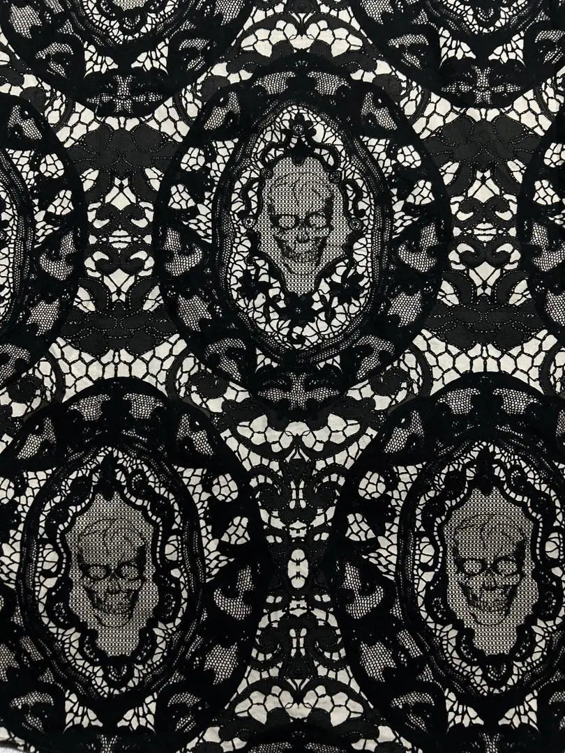 Camisa de damasco con estampado de calaveras de ARCHIVO | Camisa de damasco con estampado de calaveras de ARCHIVO