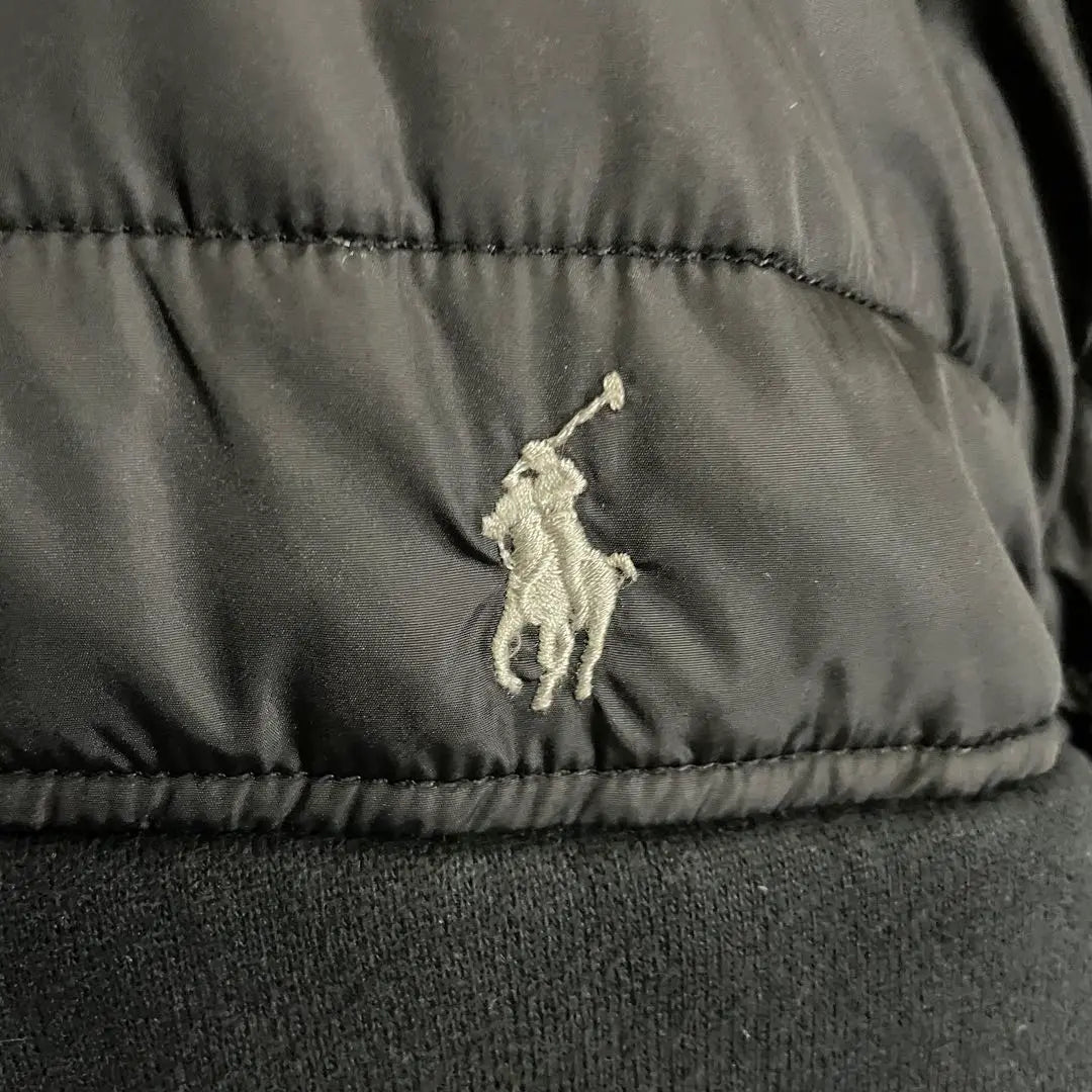 [Modelo poco común] Logotipo bordado de Ralph Lauren Material de entrada Switching Footwater Food Jacket L | 【希少モデル】ラルフローレン 刺繍ロゴ入 素材切替 中綿入フードジャケット L