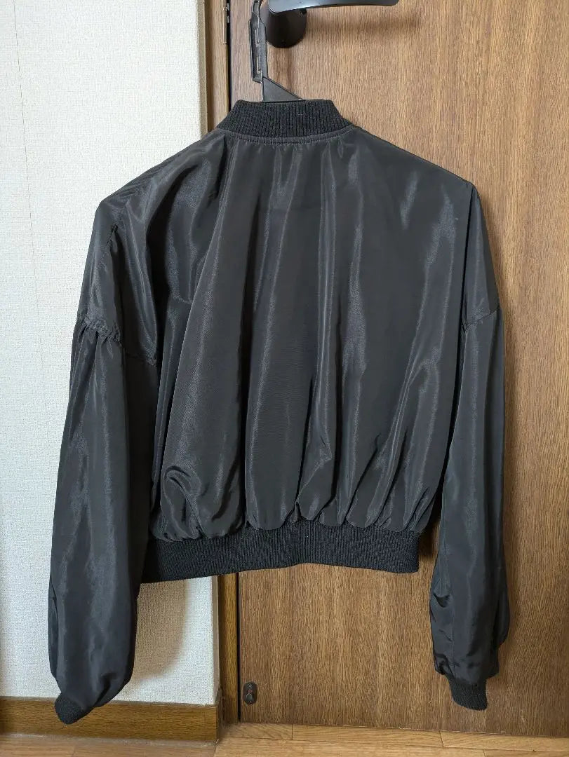 black bomber jacket