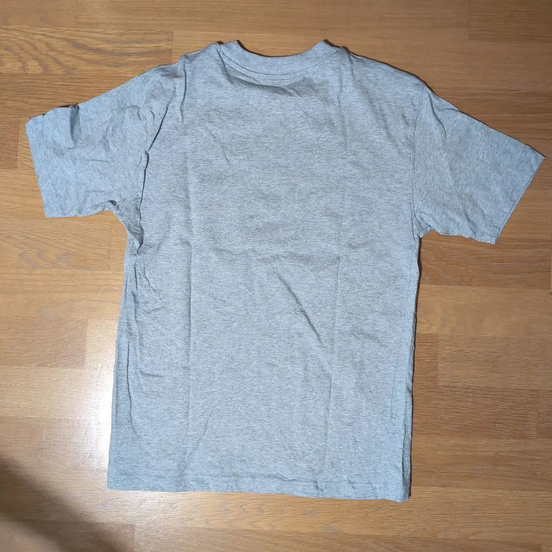 New Balance Sneakers T -shirt S size