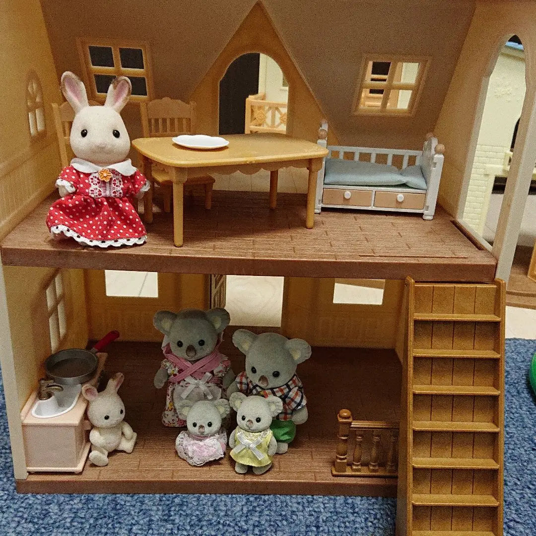 Sylvanian Family Set with Dolls