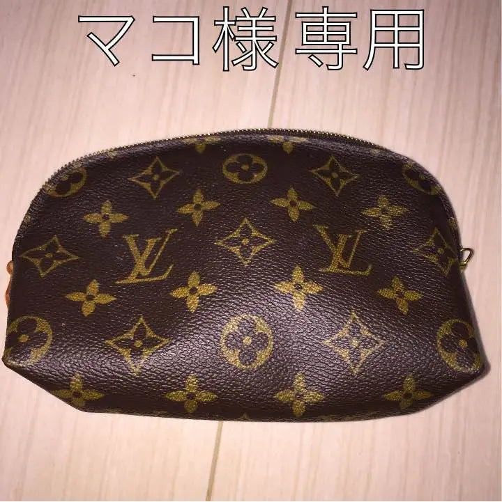 ✨ I discounted ✨ ★ Louis Vuitton / Pouch ★