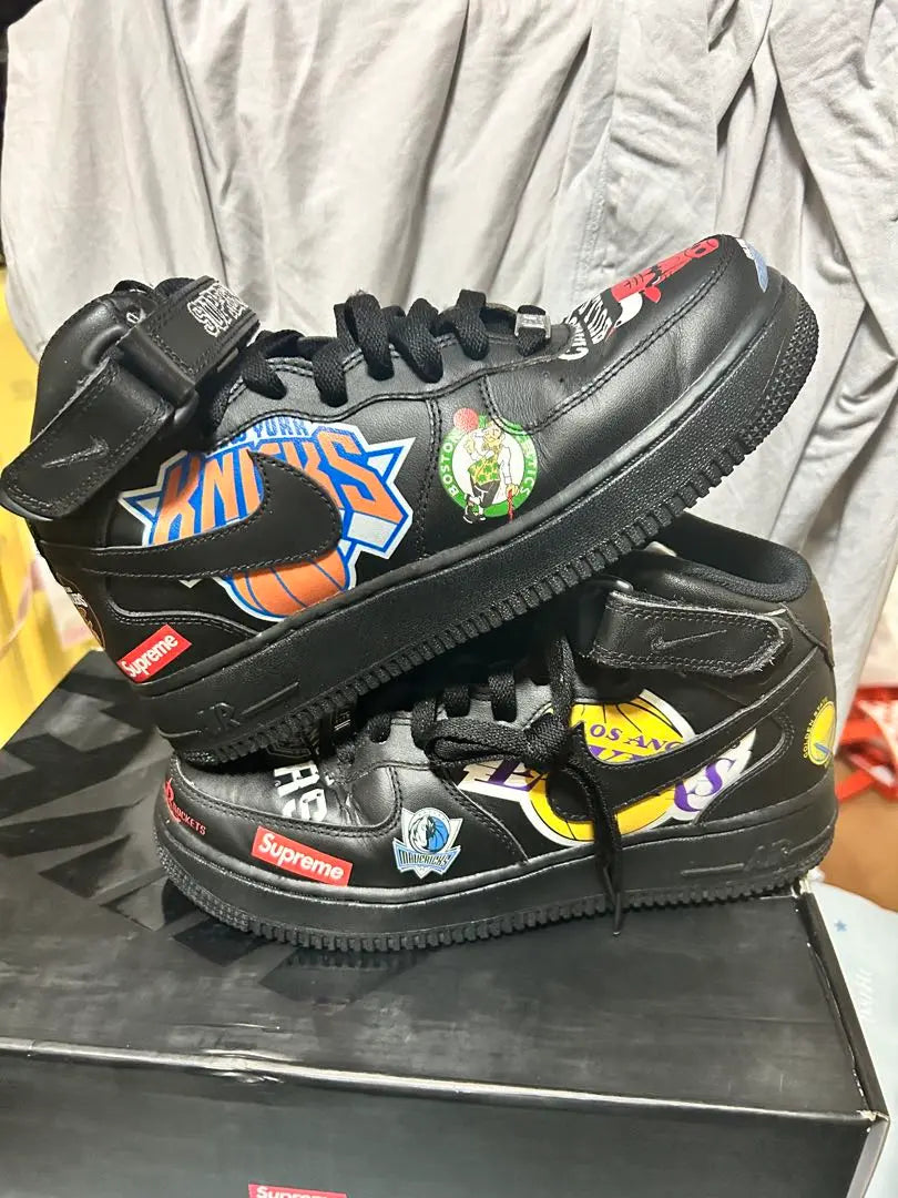 Supreme × NBA × Air Force 1 Mid '07 Negro | Supreme × NBA × Air Force 1 Mid '07 Negro