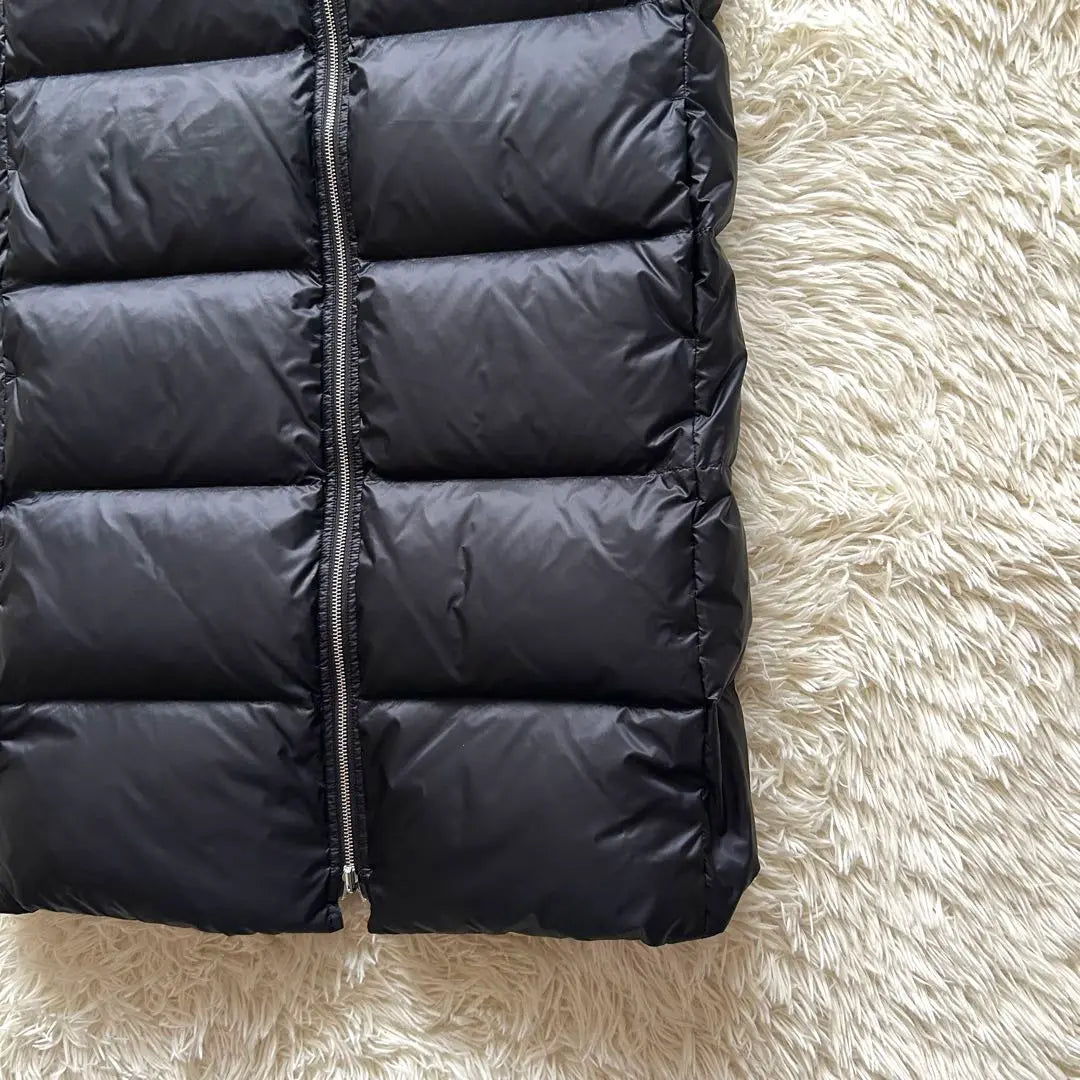 New tag included Sold out Theory 23AW long down vest Puffer vest