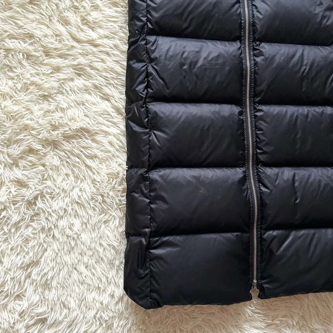 New tag included Sold out Theory 23AW long down vest Puffer vest