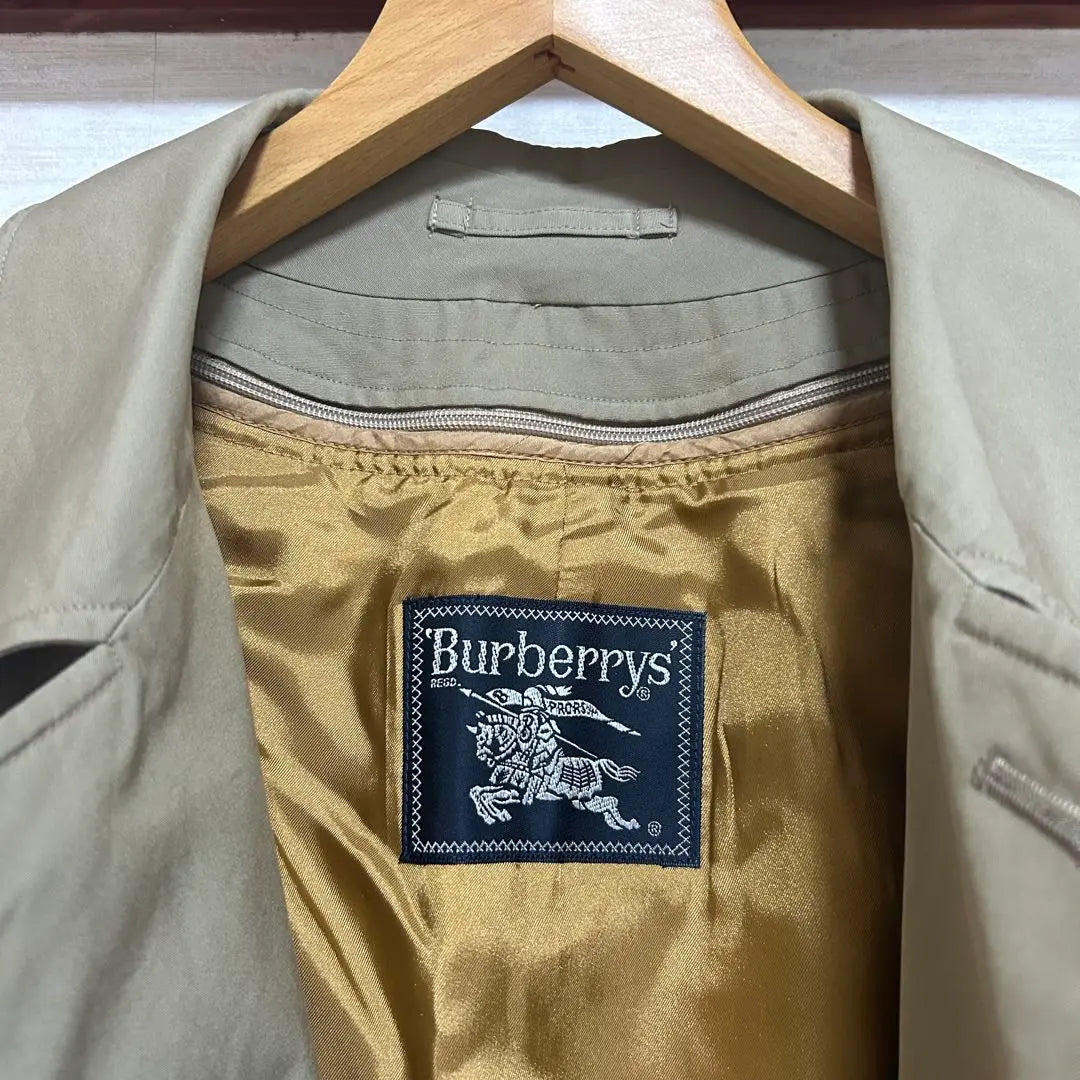 [Super Rare] Burberry Beige Trench Coat