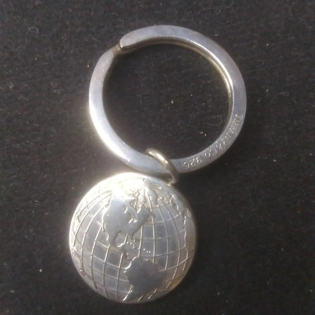 Tiffany America/Earth Silver Keychain [Relatively beautiful condition, rare? 】