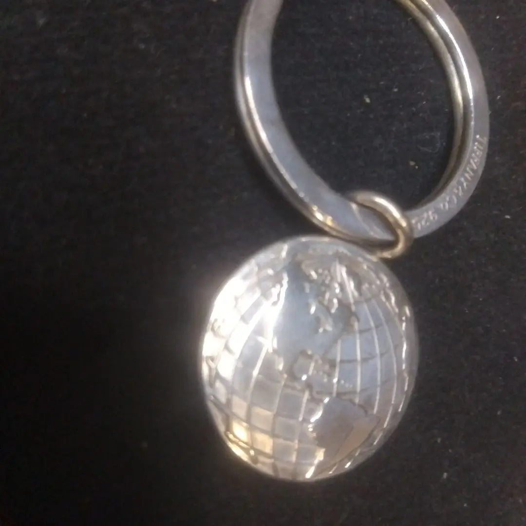 Tiffany America/Earth Silver Keychain [Relatively beautiful condition, rare? 】