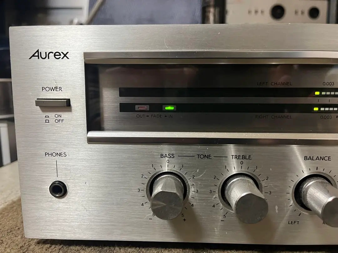 Amplificador integrado Aurex SB-535