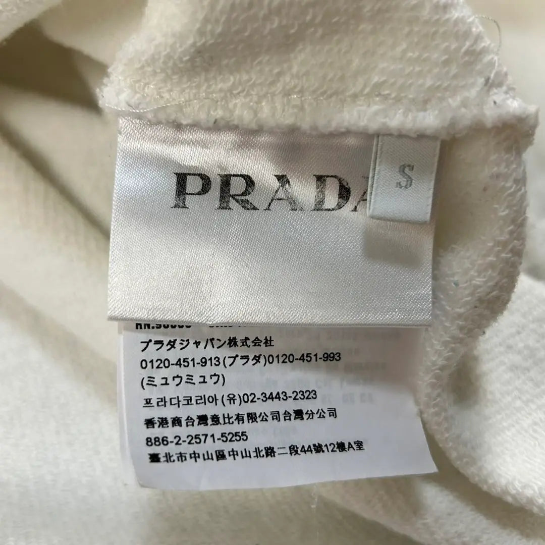 PRADA☆Parka con logo grande y alto, logo triangular, clásica, blanca, difícil de conseguir